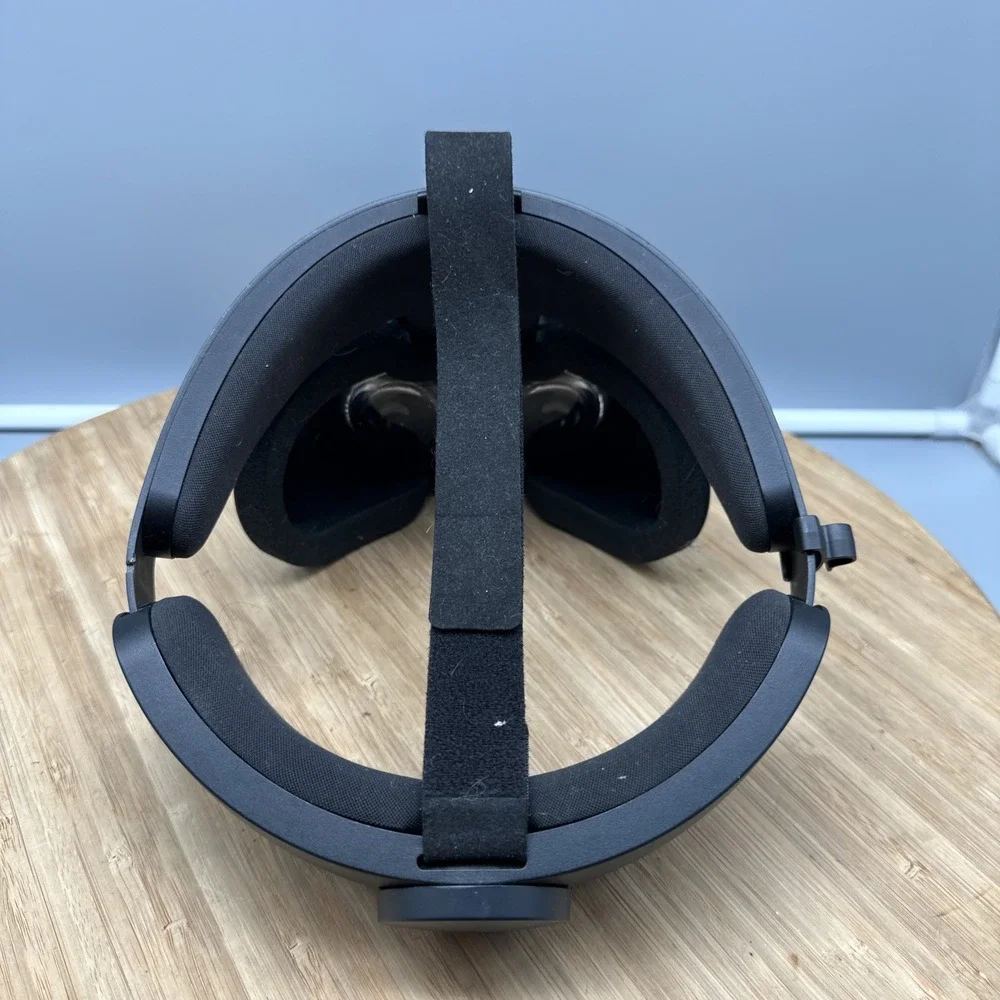 Oculus Rift S PC VR Headset DX45JH Headset Only